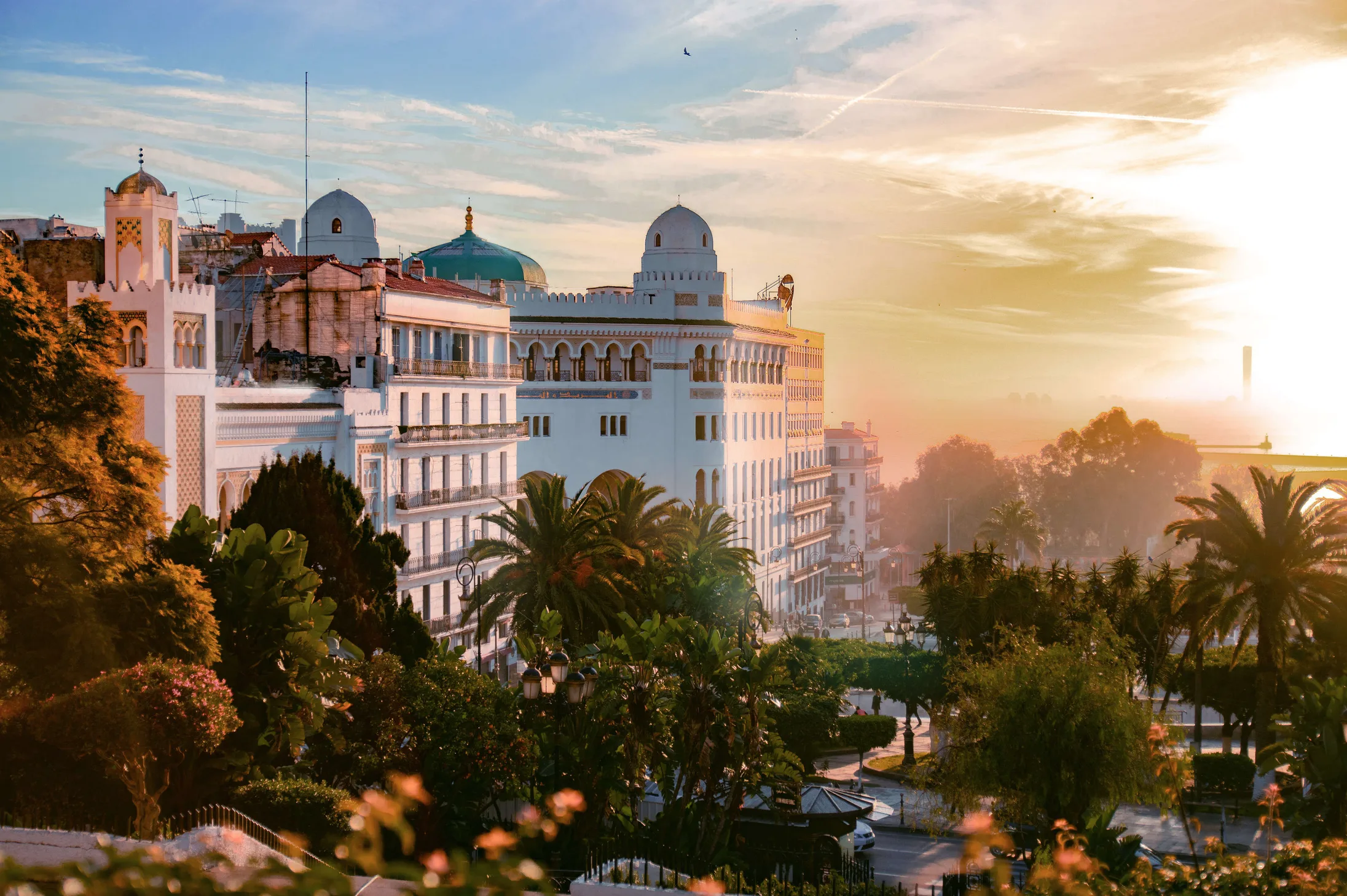 Panoramic view of Algiers at sunset, Algeria 2026 economic outlook